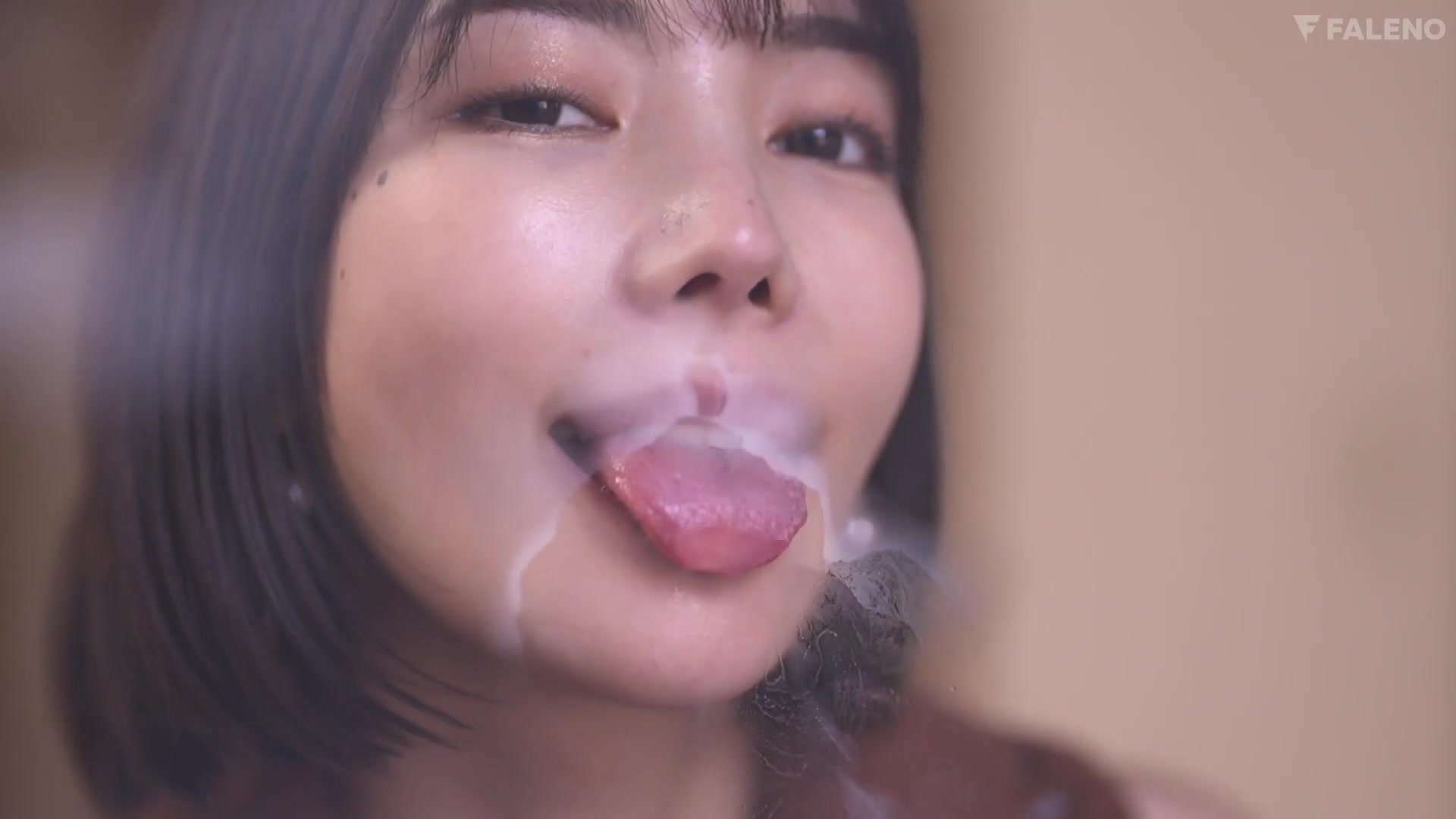 [FSDSS-615] 痴迷于女朋友的姐姐青涩可爱的湿吻诱惑中【BVPP】 - 2of5