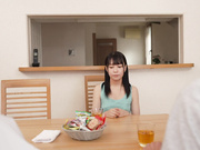 [ROYD-124] 無自覚にボクを誘惑してくる義妹の尻がデカい！ 円井萌華 - 1of5