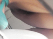 國內廁拍大神潛入某高校公共女廁偷拍各式學妹如廁噓噓 雪白大屁股看得讓人欲火焚身 1080P高清原版