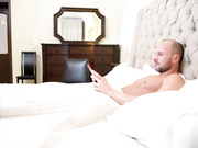 红发女孩谢丽尔 与秃头男人发生性爱