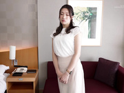 [SDNM-421] 極上のプロポーションと性への好奇心を持て余す高身長170cm美人妻 小谷舞花 29歳 AV DEBUT - 3of5