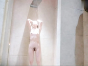 偷拍- 国内洗浴中心 偷拍嫩模美女洗浴