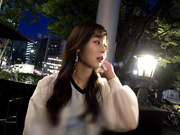 [MAAN-1021] 隠れ痴女なオタク女子 フェスでヤレるって本当？！アイドルより可愛い圧倒的美少女ゲット！高橋ほなみ - 1of5