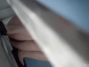 偷拍高颜值美艳少妇尿尿，性感的丁字内裤 掩盖不住脸上韵味的骚劲，来大姨妈，这样的女人男人天生的杀手！