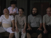 [SNIS-545] 母親の再婚相手の家族が全員キモメンで断りきれず犯●れている美少女 美里有紗【破解】 - 1of5