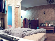 最新破解家庭攝像頭拍攝到的新婚小夫妻客廳裏瘋狂啪啪 主動吃雞巴翹臀給操表情銷魂 720P原版高清