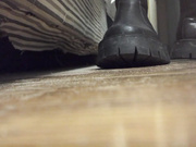 巨乳熟女 背着老公干过 这大鸡吧爽舒服 啊啊操我骚逼我要来高潮了 兼职大姐很骚有韵味 被小伙无套输出 发现摄像头翻车了