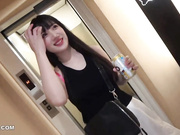 难得一见让人眼前一亮的奈奈酱大眼萝莉【颜值控专属】很爱笑，家里做爱 高潮尖叫声，冲刺会浑身发抖 很好玩