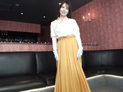 SYKH-182 「ロングスカート好きが集まる手コキピンサロ」 スカートにザーメンをぶっかけたい！ かすみ嬢 小野寺かすみ - 2of5