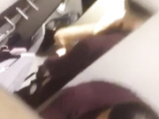 优衣库后续美女在换衣服男友冲进去开始揉大咪咪，开干是都是水，插得很幸福