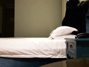 老婆来月事和小姨子去酒店开房一进房间就迫不及待扑倒普通话对白720P高清无水印