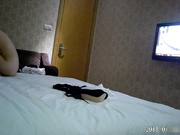 广东约约哥最新大作艺校极品身材小仙女琳琳，各种姿势被操到喊痛发脾气1080P高清无水印原版