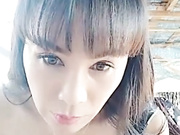 东北豪放姐下基层去山里勾引养蜂大爷啪啪别看大叔的房子外面简陋里面还挺舒适很适合操逼