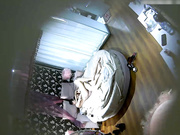 特色宾馆偷拍年轻大学情侣太饥渴了操完一次美女还想要男的用手插她逼,说：轻点,快点啊,舒服,不要受不了了