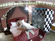 主题宾馆拍眼镜妹骚到当JJ插进去那一刻呻吟销魂嗷嗷叫