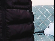 剧情演绎外表清纯可爱美女下班回家天气很冷钥匙忘带暂时到邻居单男家休息聊天挑逗客厅沙发上打炮对白精彩