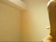 身材样貌还不错的良家少妇美女约情人家中偷情,特别喜欢玩鸡鸡说：真大,嘴都涨大了,快干我,太涨了我受不了了!