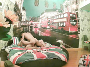 欧风酒店年轻情侣开房啪啪啪闷骚眼镜妹子吃屌的样子很淫荡激情69床上搞完沙发上搞激情四射