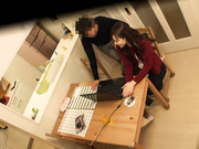 [CLUB-379] 完全盗撮 和住在同一公寓的兩個美女帶進房間做愛的事