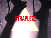 高质量女同大战系列第二部-双女性感胶衣高跟鞋一个女的被铐住手脚用道具JJ大力抽插-1080P高清