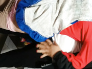 外出务工骚媳妇给老公戴绿帽偷情老公的朋友厨房做饭时被挑逗大白屁股叫的那是真骚对白精彩