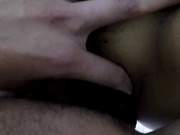 晚上吃饭故意灌醉和表哥吵架后来找我评理的表嫂,趁她熟睡后干了她紧闭肥厚的一线天逼,可能有感觉哼唧哼唧的!