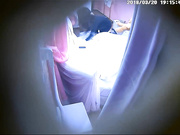 社会小情侣一进开好的房间 就急不可耐的抱在一起 打了好几炮