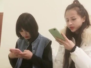 老哥探花找了两个妹子玩双飞TP啪啪 颜值不错口交上位骑乘抽插非常诱人