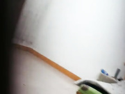 周末强哥带你转悠小县城的嫖妓打卡点山上的野鸡已被人占领了只好回到停车场搞价格较贵的小妹