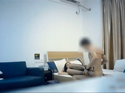 丰满漂亮的巨乳少女,白虎嫩逼女上位被插的浪叫