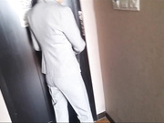 保险销售经理酒店上门给大款客户提供贴心服务108P高清无水印