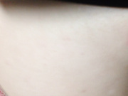 大学生背包客情侣突然性起在景区的残疾人专用公厕里对着镜子啪啪