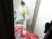 偷拍楼上妹子洗澡3
