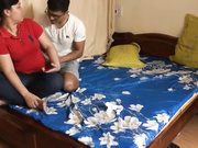 獨家推薦 巴鐵留學生小夥和宿管阿姨宿舍裏坐在床邊上嘮嗑 情到濃時脫光光上床啪啪打炮 貌似很享受啊～720P高清