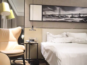 肌肉佬I寻花约了个白衣牛仔短裤少妇啪啪，翘起屁股口交摸逼后入抽插猛操_ev