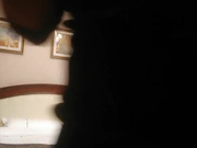 单身小胖公寓酒店网约长发披肩御姐型漂亮美女很骚很主动非常投入的像情侣一样啪啪啪