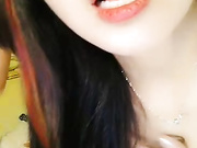 寂寞騷浪少婦與閨蜜鏡頭前現場表演3P啪啪大秀 輪流雙插幹得浪叫連連 場面淫蕩 對白清晰