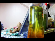 家庭網絡攝像頭破解拍攝到的年輕小夫妻激情造愛 叫聲太給力 把寵物狗得引來了 1080P高清原版