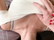 清纯大眼睛少女换上高跟鞋黑丝玩足交后入