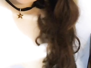 颜值不错苗条身材新人妹子 椅子上黄瓜自慰呻吟娇喘浴室洗澡 很是诱惑喜欢不要错过