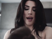 火爆极品身材人妖JJ硬起来被型男不停操屁眼疯狂抽插