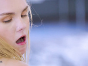 小姐姐让大鸡巴猛男肆意舔吸蹂躏娇躯高潮