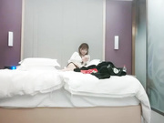 小宝寻花麻花辫齐逼小短裙外围隔着衣服摸奶子