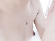 撩附近小伙来给逼止痒无套内射床上淫语不断