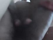 骚姐姐晚上发骚给边上的大哥口半天没硬起来