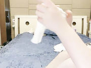 红唇白嫩极品女神紧致小穴太诱人翘起屁股尽收眼底