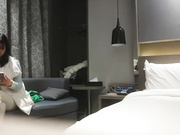 大屌男酒店约操极品外围上位抽插高潮01