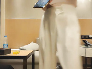 壹屌探花深夜场大奶妹子口交上位骑坐站立后入