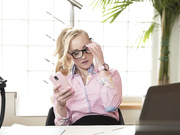 海伦娜·瓦伦丁想尝尝英国黑人大鸡巴的滋味